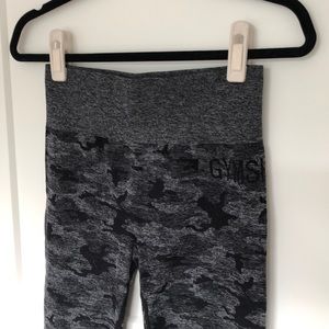 Gymshark Camo Seamless Black/Gray Leggings